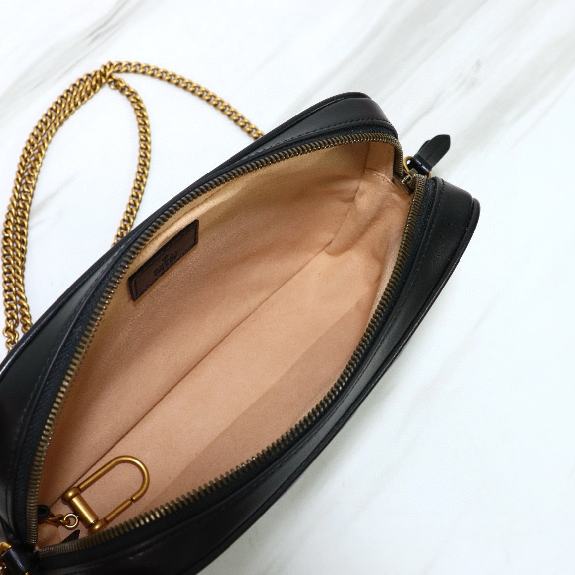 Bandolera Gucci GG Marmont Pequeña Matelassé