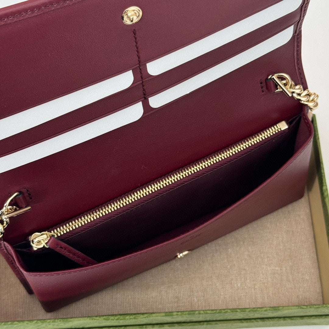 Cartera con Cadena Gucci Horsebit 1955 en Lona GG Supreme y Piel