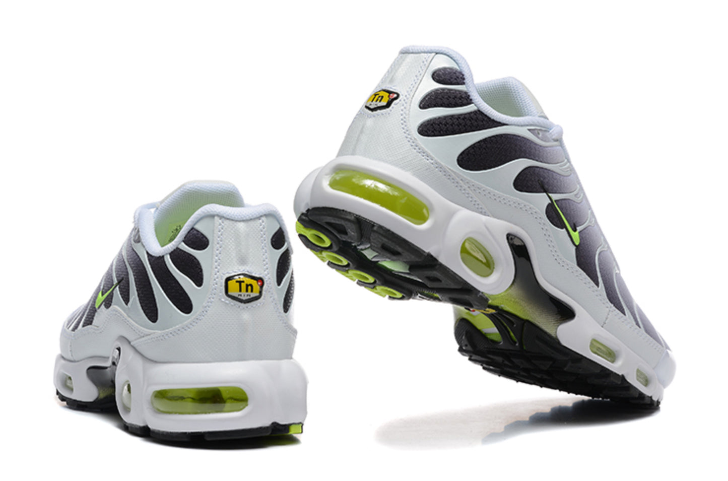 Nike Air Max TN Plus "White / Green Strike Fade" (White/Green/Black)