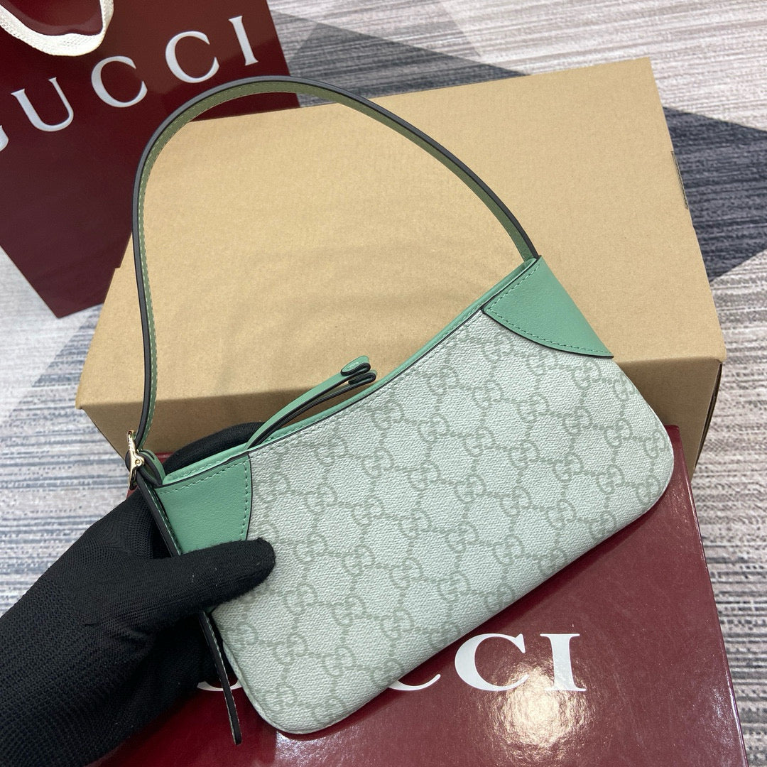 Mini Bolso Gucci Jackie 1961 GG Supreme con Ribete de Cuero