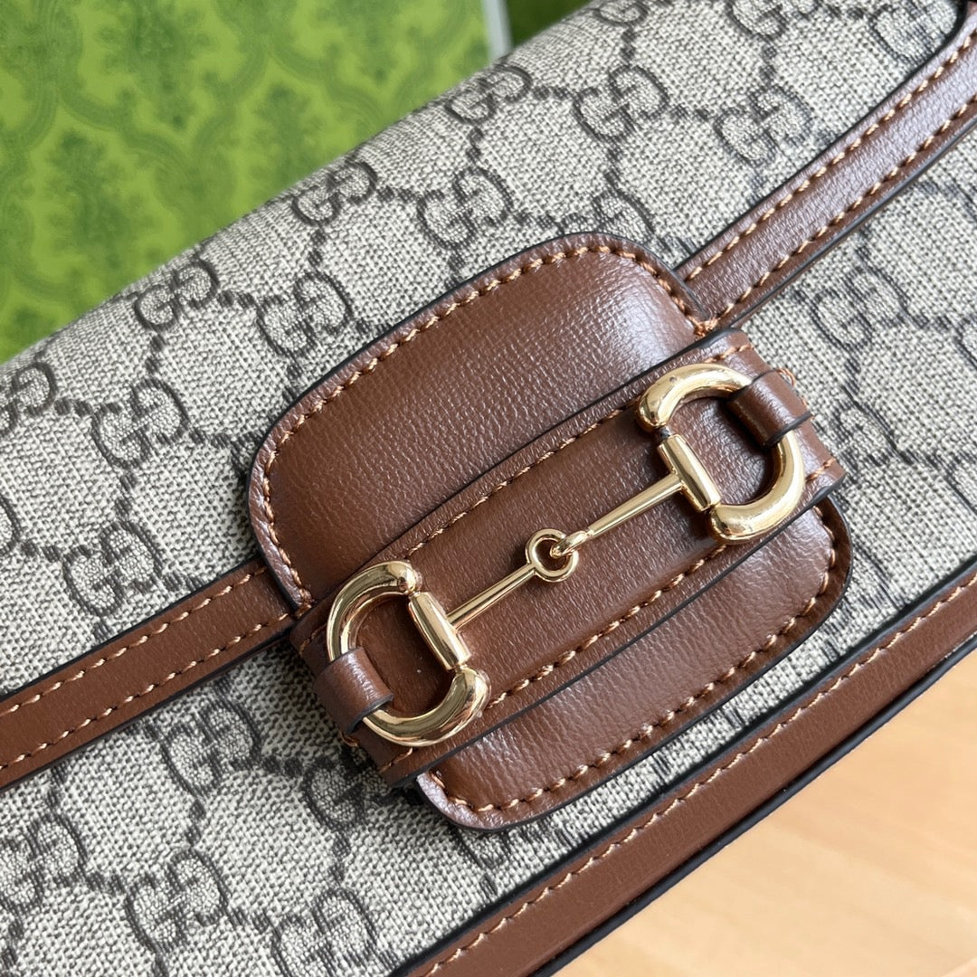 Bolso de Hombro Gucci Horsebit 1955 Mini en Lona GG Supreme