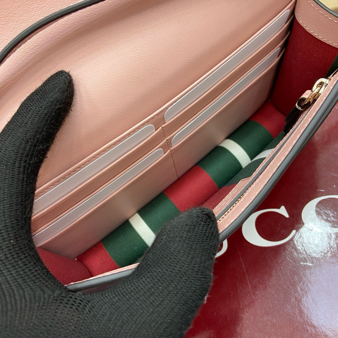Mini Mochila Gucci Ophidia con Monogram GG y Detalles en Piel Marrón