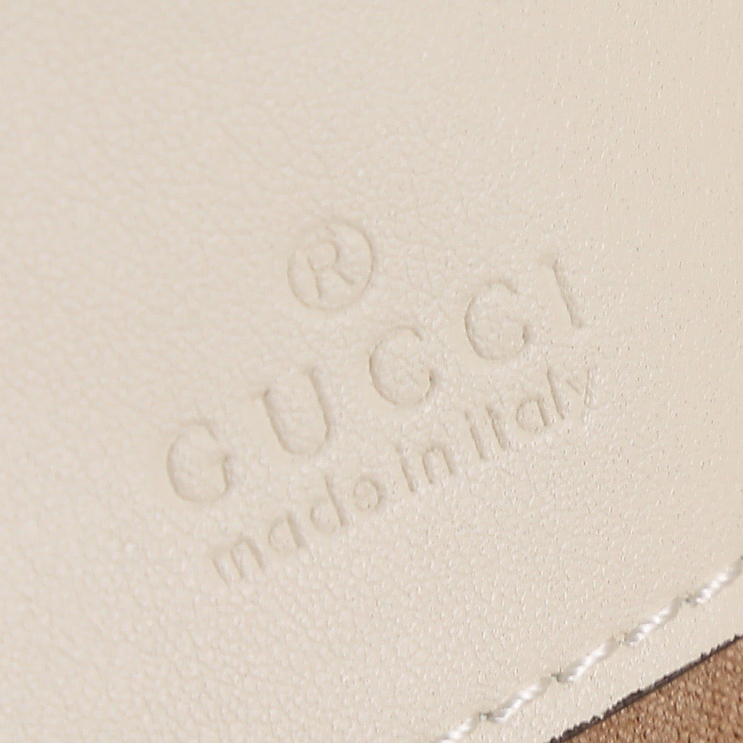 Gucci GG Marmont Small Matelassé Shoulder Bag