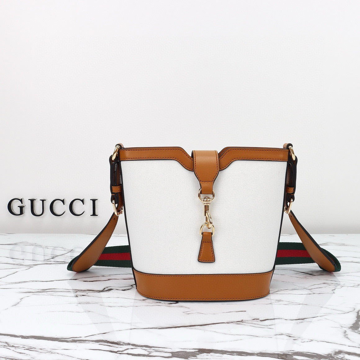 Gucci Ophidia GG Bucket Bag