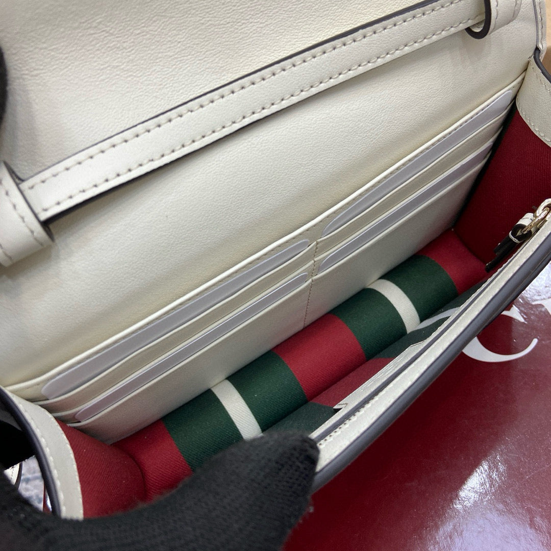 Mini Mochila Gucci Ophidia con Monogram GG y Detalles en Piel Marrón