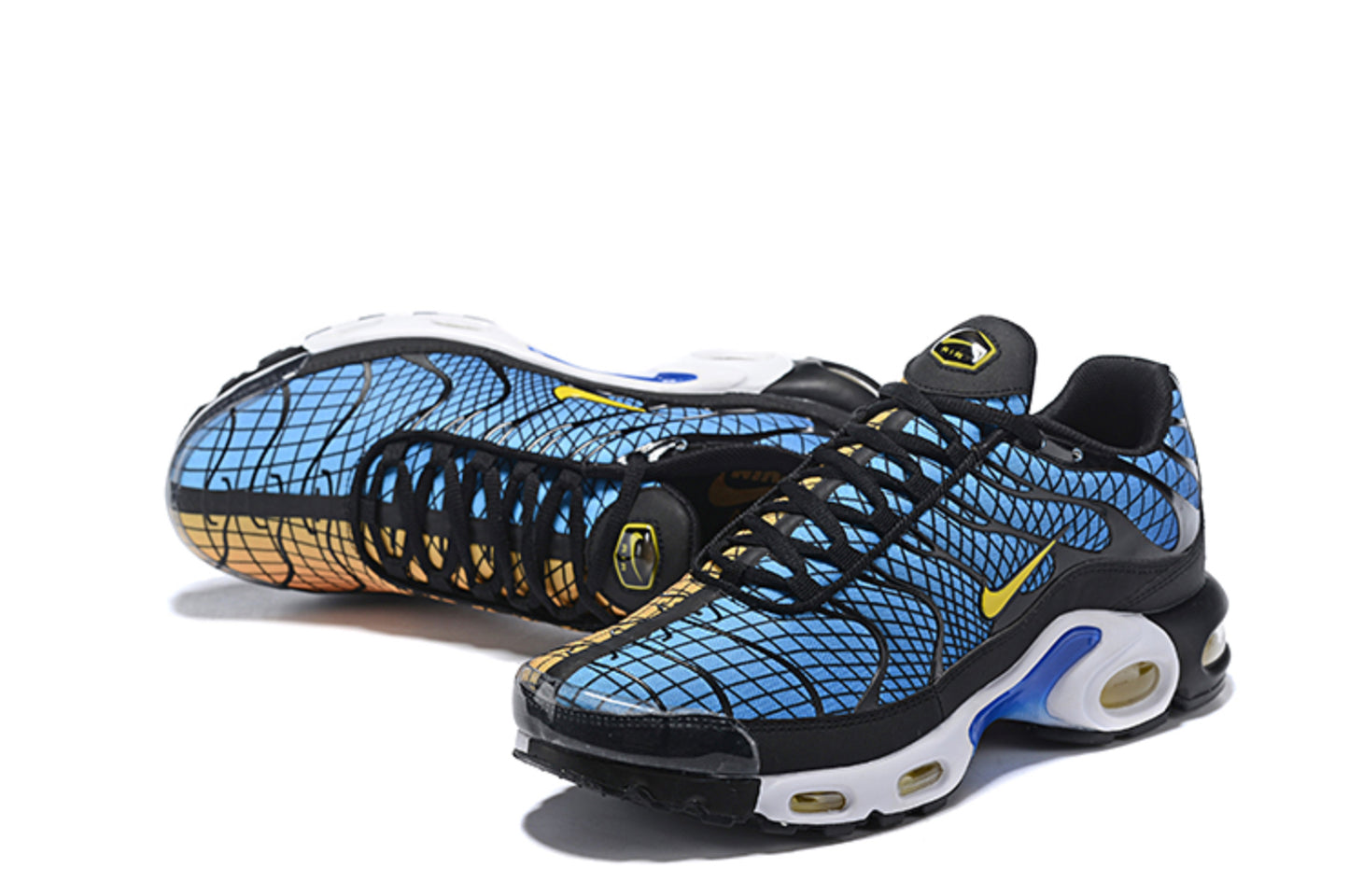 Nike Air Max Plus TN "Desert Sand / White / Blue"