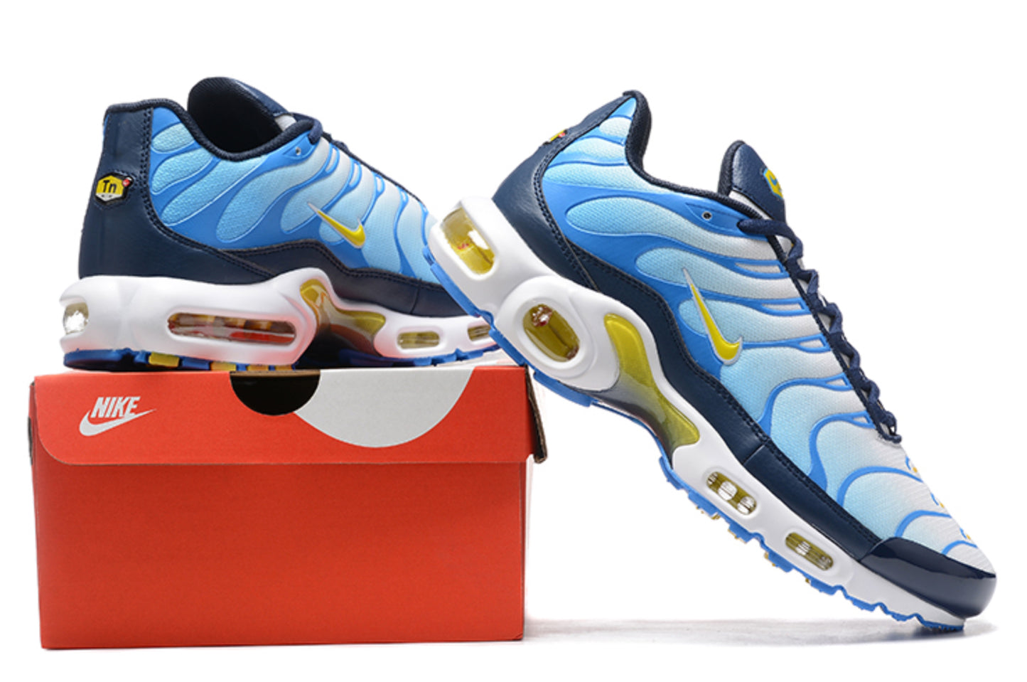 Nike Air Max Plus TN "Light Blue / Pure Platinum / Gum"