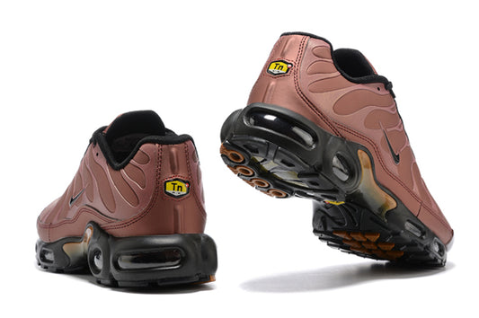Nike Air Max Plus TN – Cobre / Negro