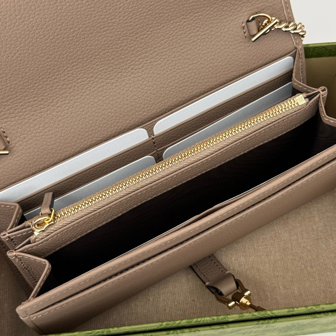 Cartera con Cadena Gucci Jackie 1961 en Piel Granulada