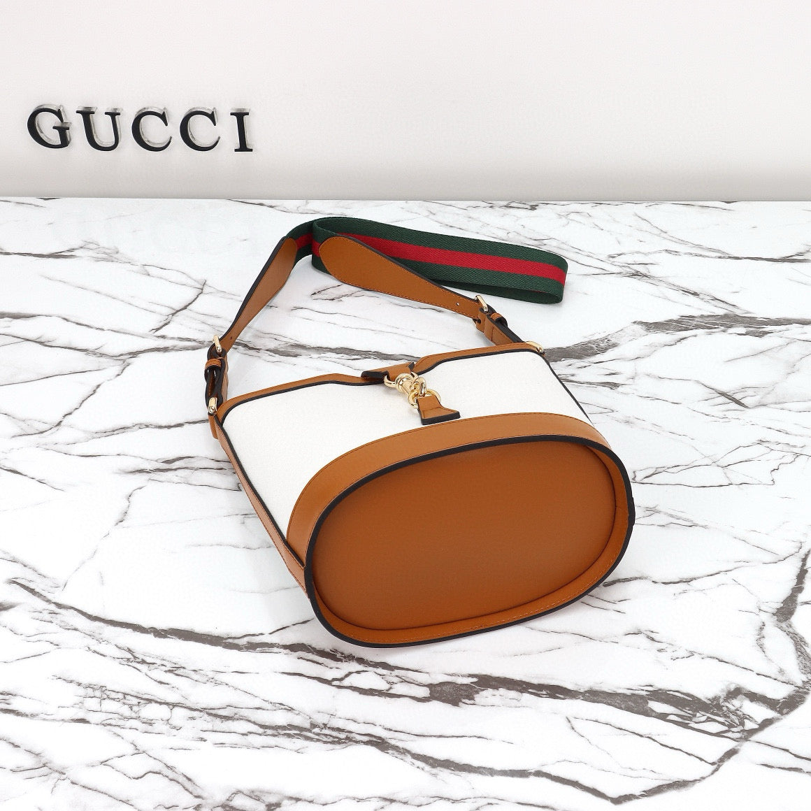 Gucci Ophidia GG Bucket Bag