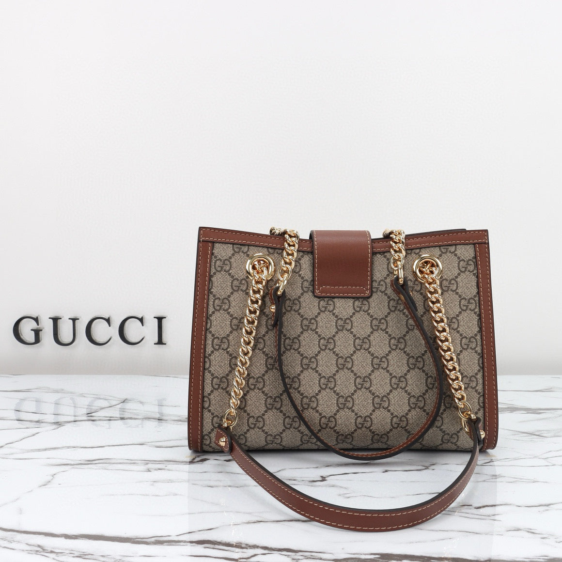 Mini Bolso Gucci Jackie 1961 de Lona GG Supreme con Ribete de Cuero